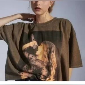 Taylor Swift Urban Outfitters UO Exclusive Red (Taylor’s Version) Tee Size M